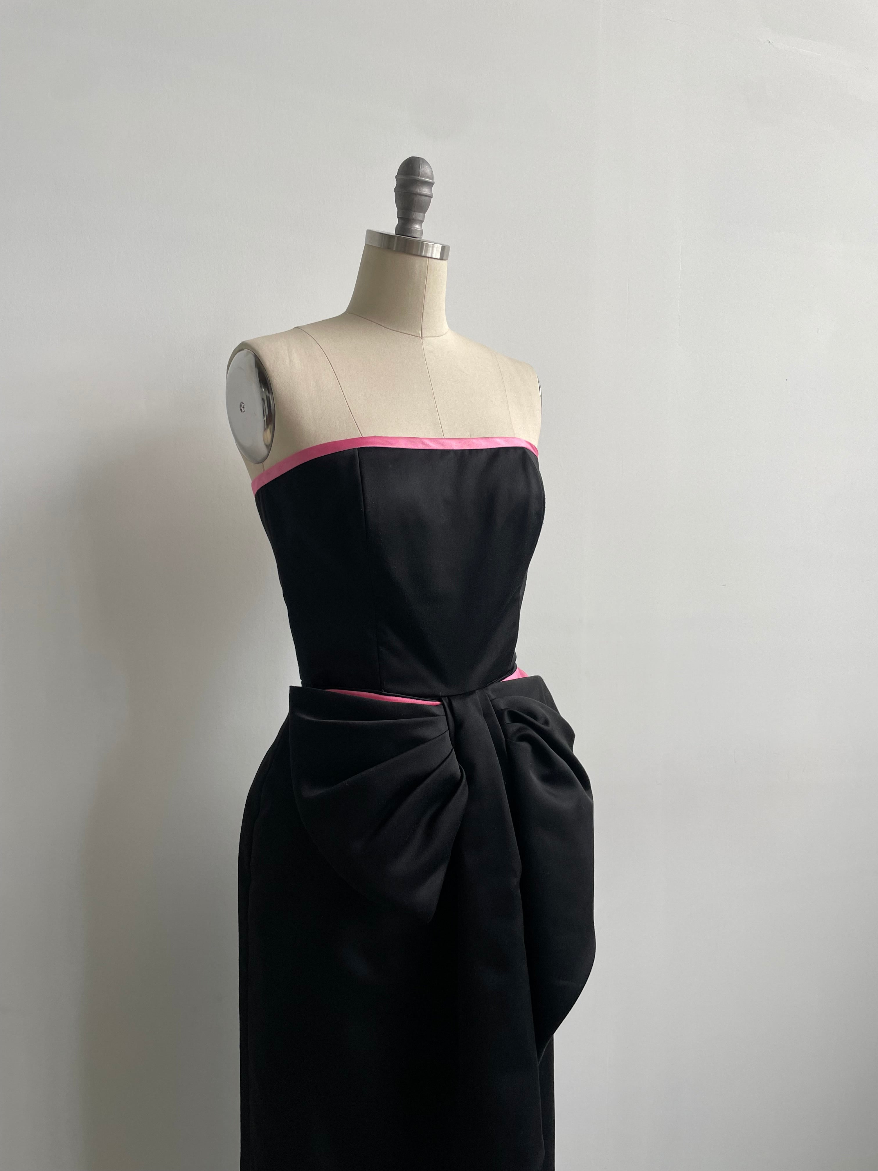 Victor Costa Bow Gown