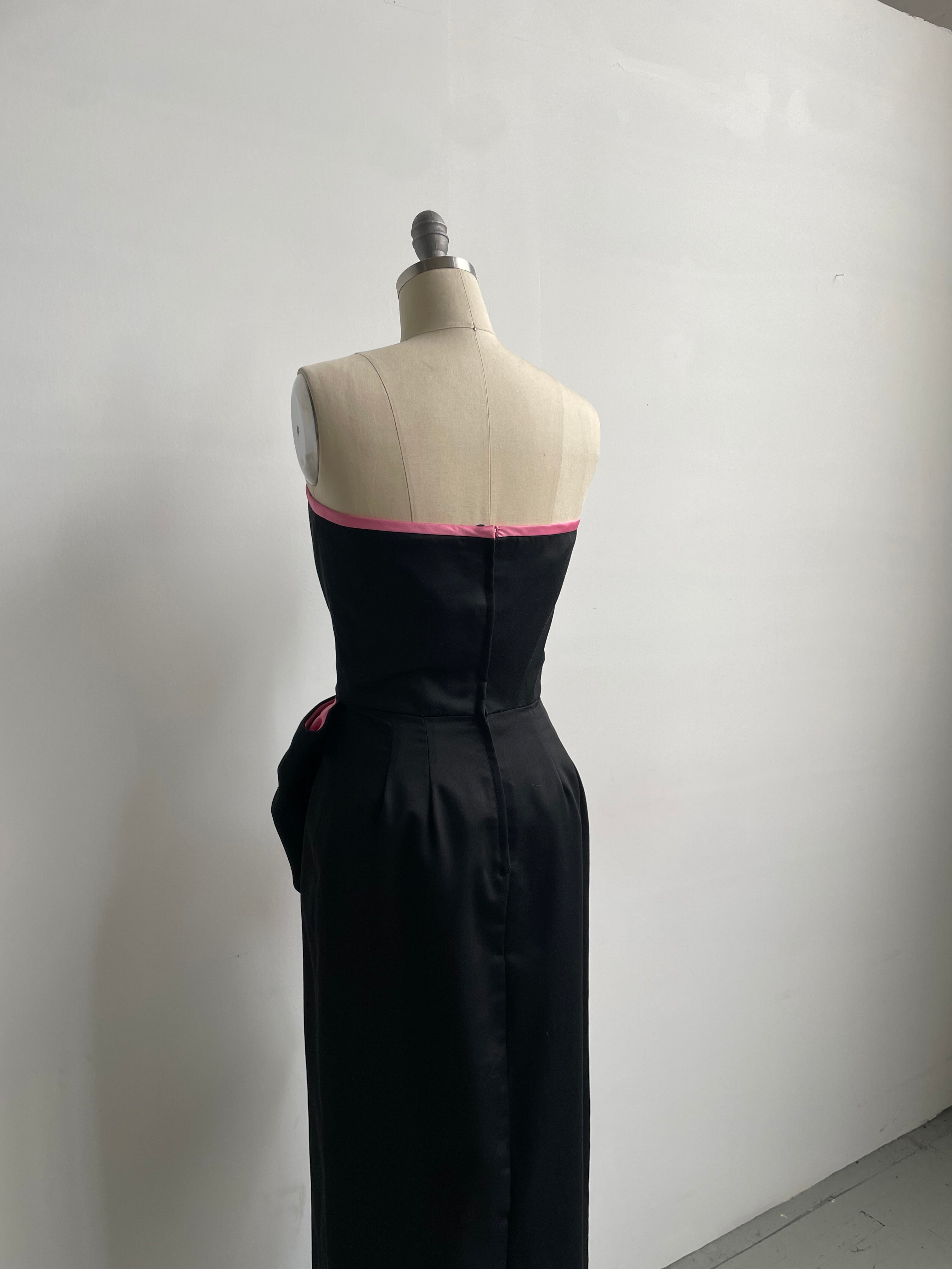 Victor Costa Bow Gown