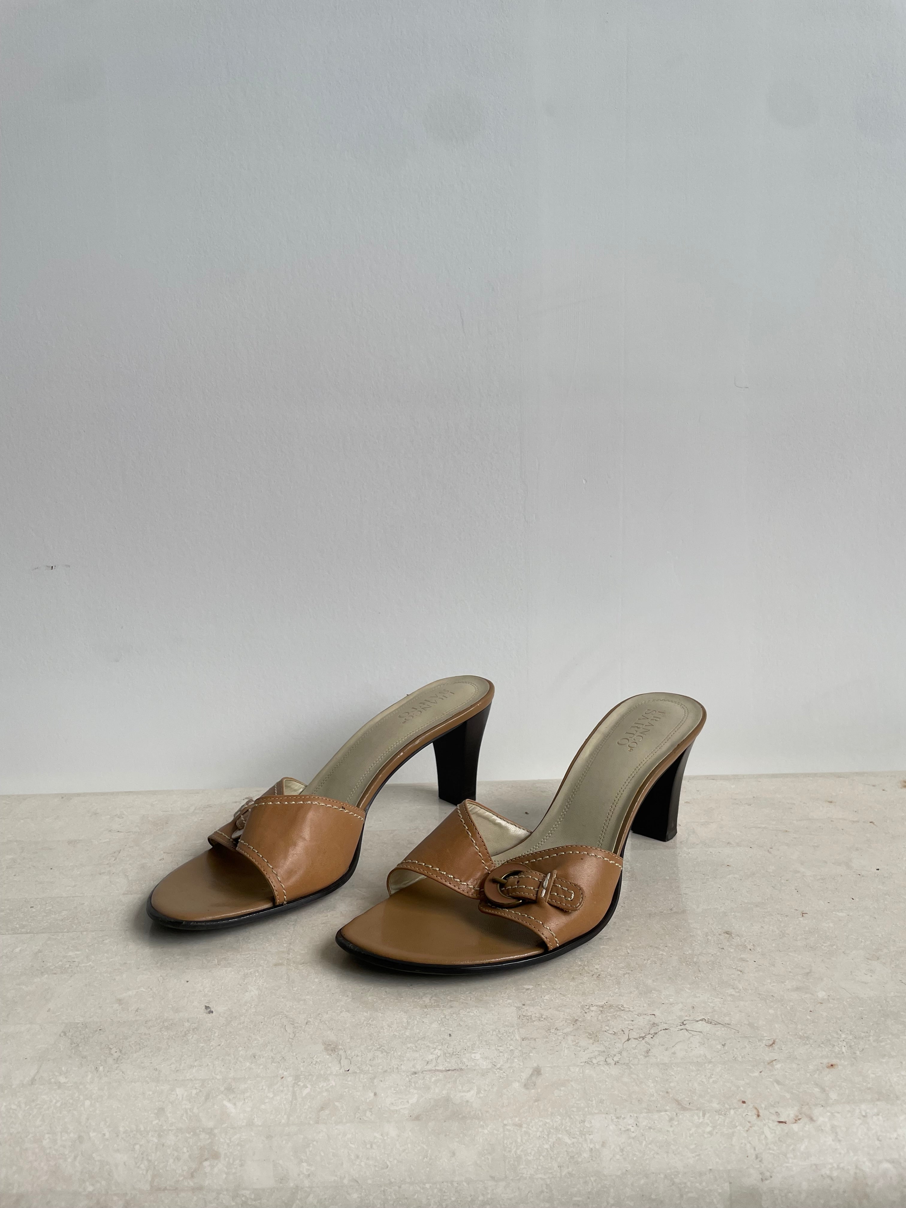 Tan Leather Buckle Sandals